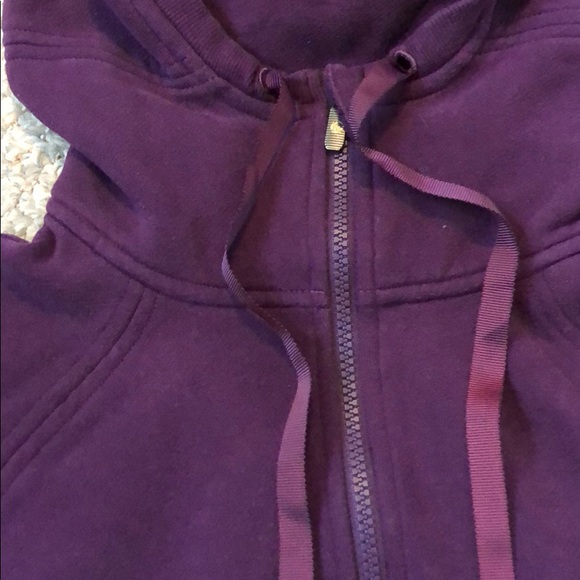 Lululemon Jacket - Picture 2 of 3